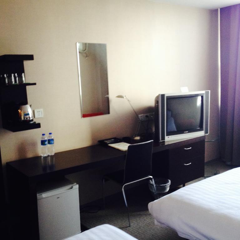 Shanghai Washington Inn ภายนอก รูปภาพ